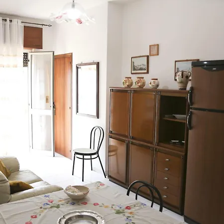 Casa Teresa Con Balcone Apartment *