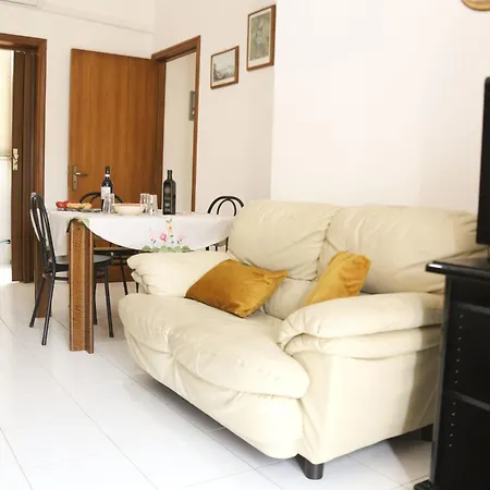 Casa Teresa Con Balcone *