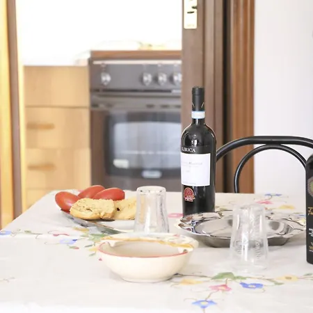 Casa Teresa Con Balcone *