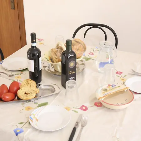 Casa Teresa Con Balcone Lägenhet *